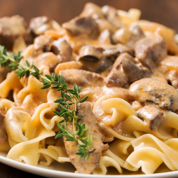 Sauté de Porc à la moutarde, Tagliatelle