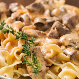 Boeuf stroganoff, Tagliatelle