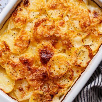 Saucisse Grillée, Gratin Pomme de Terre, Patate Douce